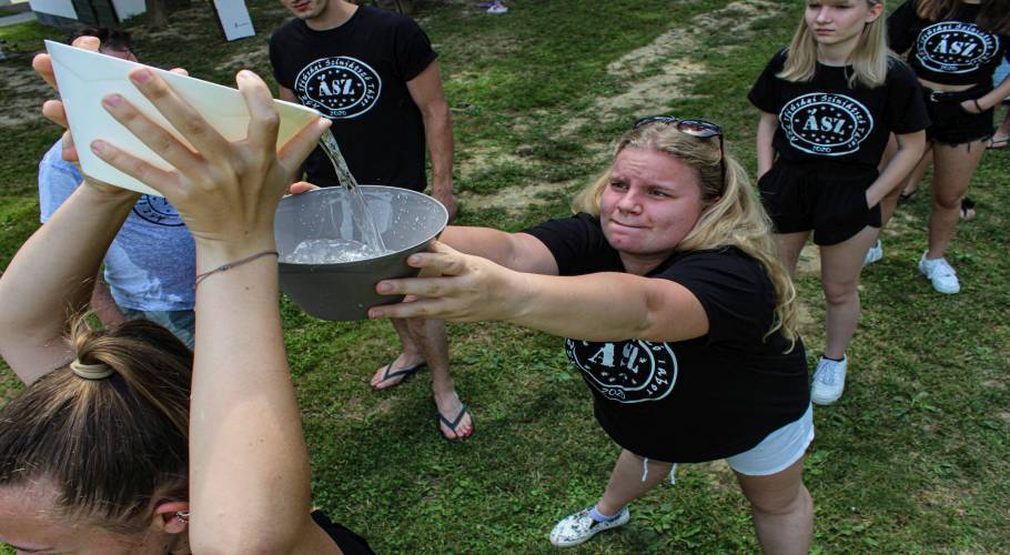 TY. Csapatverseny 2.